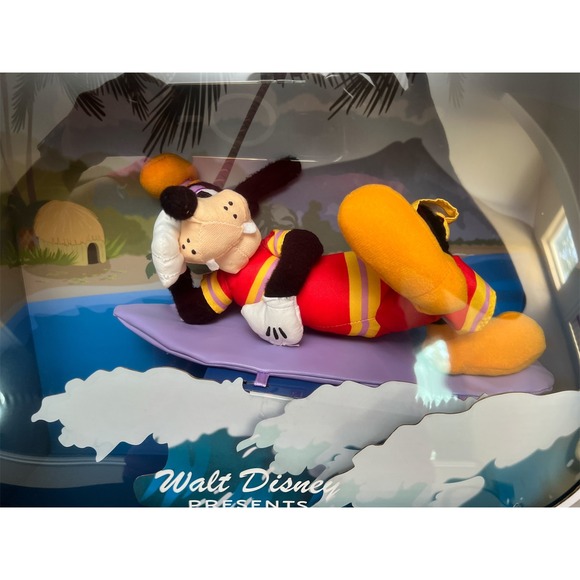 Disney Goofy Hawaiian Holiday Plush Figure 100 Years of Wonder in Box - Picture 2 of 5